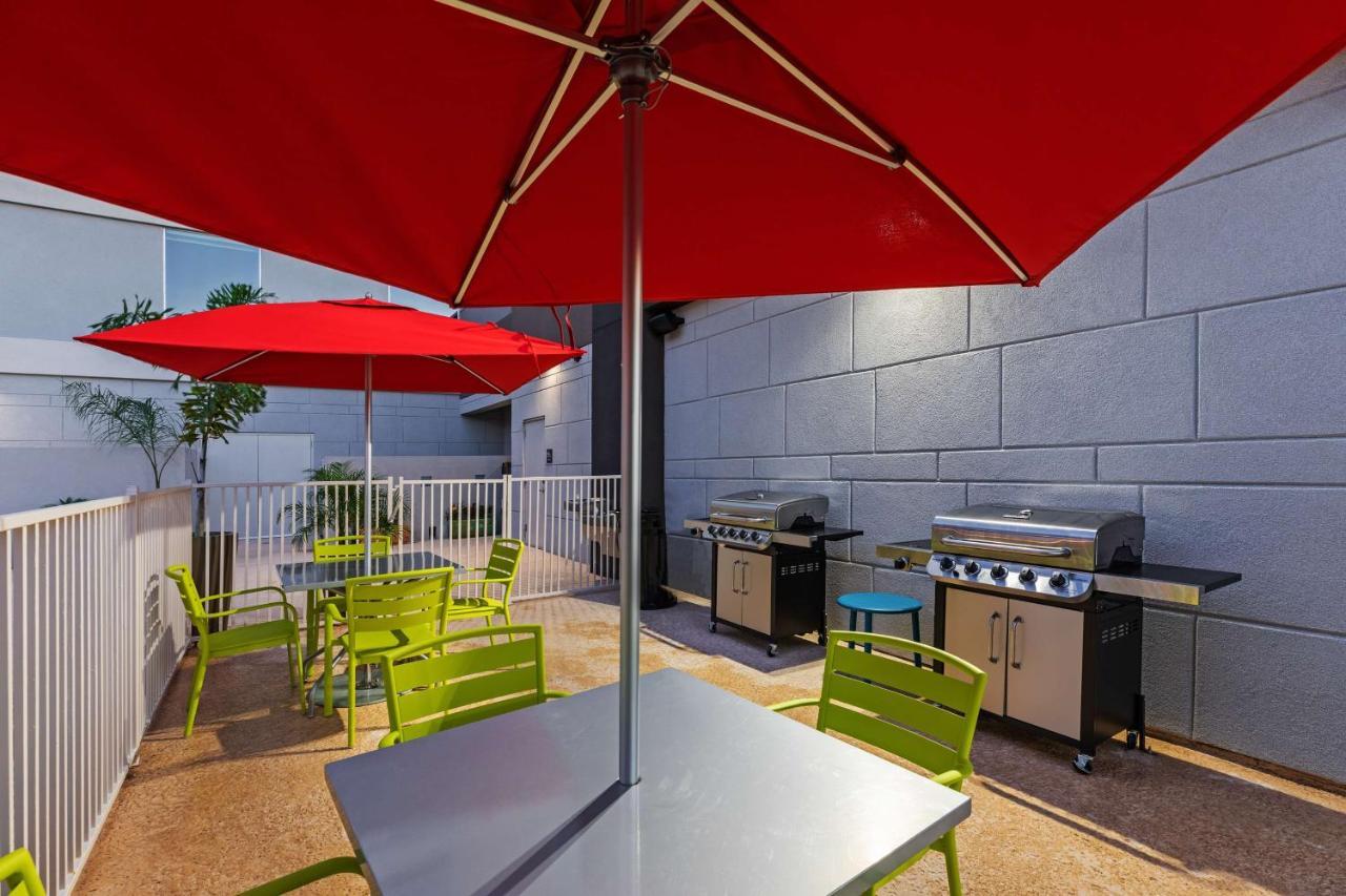 Home2 Suites By Hilton Laredo, Tx Экстерьер фото